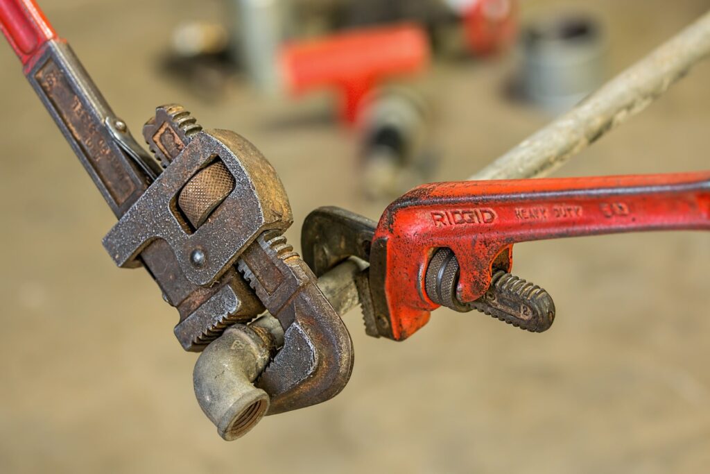 We are professional plumbers in Midrand; we offer residential and commercial plumbing services.