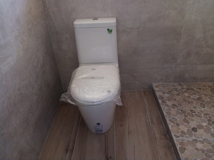 We are professional plumbers in Midrand; we offer residential and commercial plumbing services.
